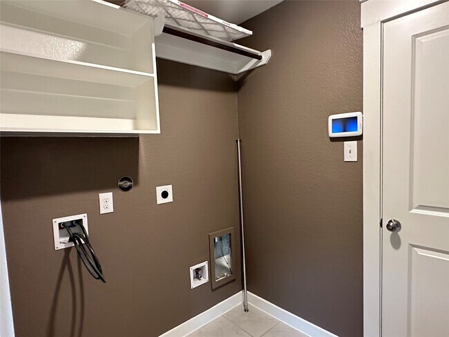 Building Photo - 2629 Bernadino Dr