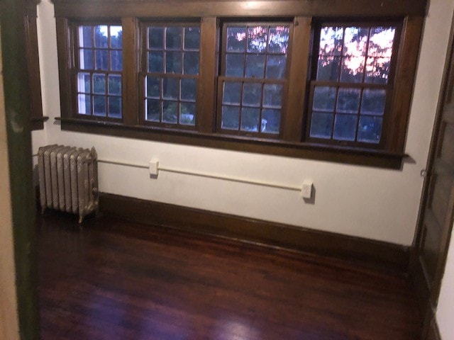 Middle ( office room or bedroom between 2 ) - 63 Main St