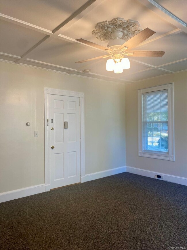 Building Photo - 245 Scudder Ave