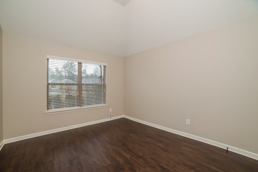 Building Photo - 1115 Joslin Path