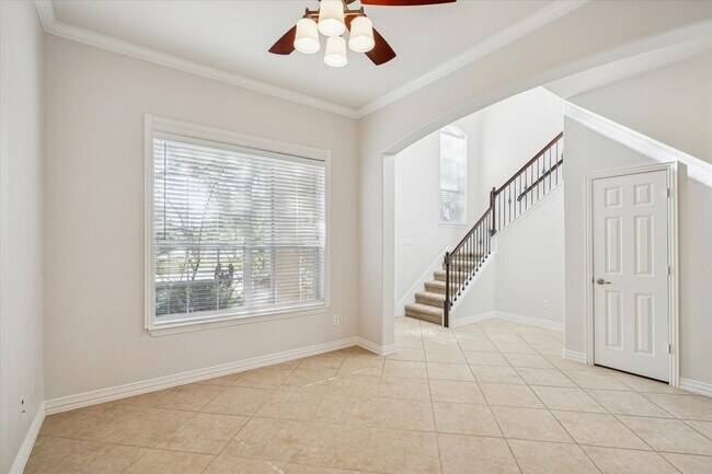 Building Photo - 9206 Sunlight Oak Ln