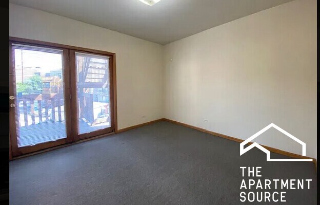 Building Photo - 1349 N Wolcott Ave