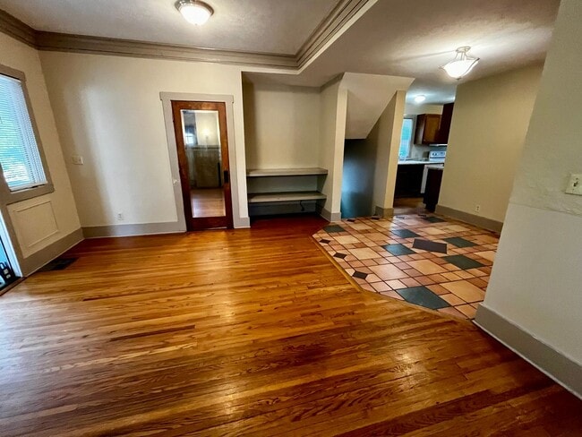 Building Photo - 2611 A St