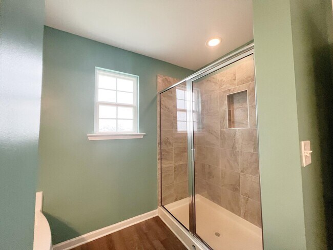 Building Photo - 720 Stilmore Dr