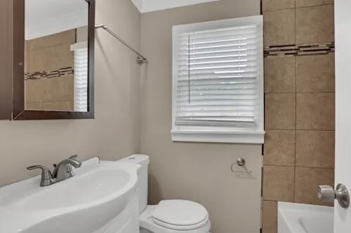 Building Photo - 5636 Santa Monica 33# Dr
