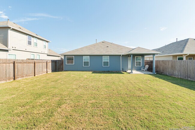 Building Photo - 533 Moonvine Way