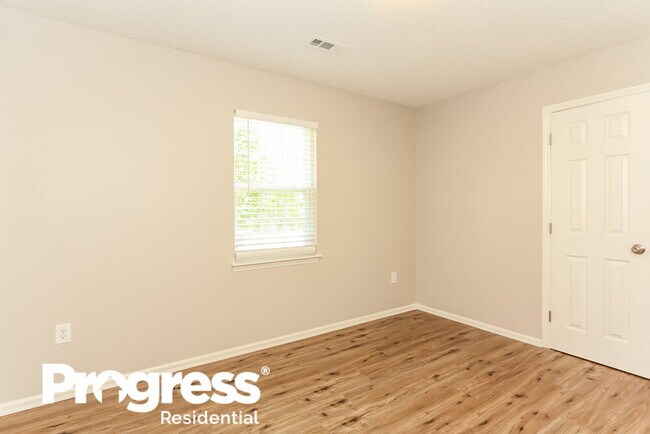 Building Photo - 4336 Chadwell Ln