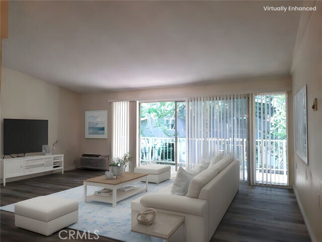 Building Photo - 548 Via Estrada
