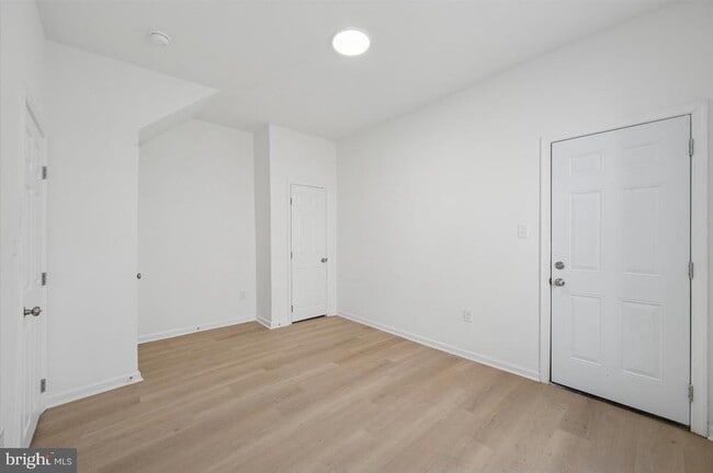 Building Photo - 1304 N Conestoga St