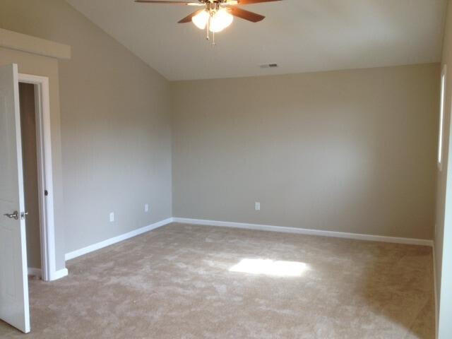 Building Photo - 3305 Sweet Clover Ln