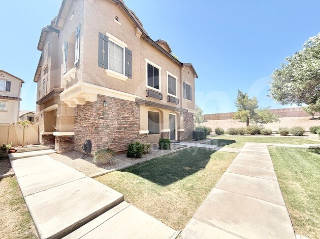 Building Photo - 4144 E Jasper Dr