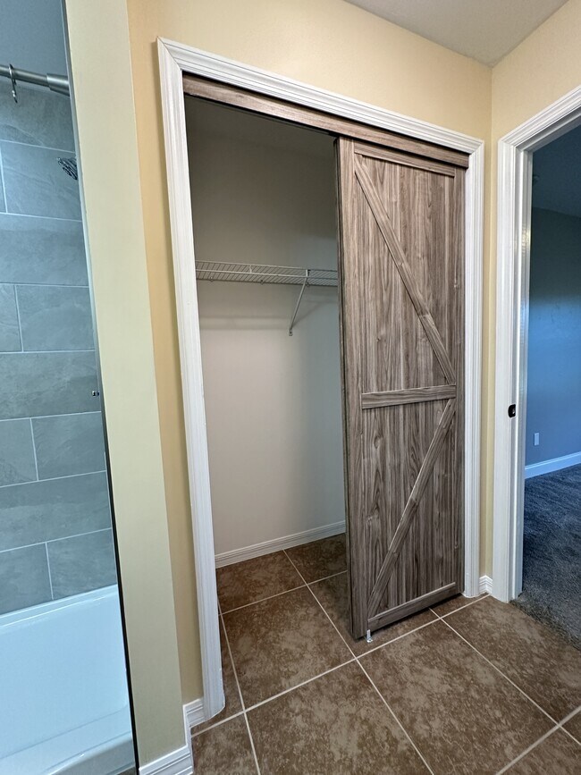 Building Photo - 9375 Aegean Cir