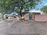 Building Photo - 1905 E Lind Rd