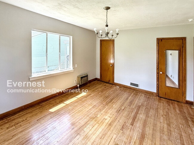 Building Photo - 1316 43rd Street Ensley