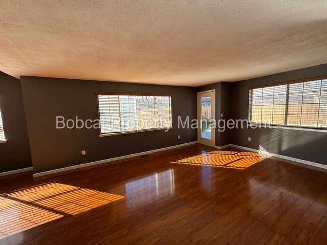 Building Photo - 4260 Mina Way