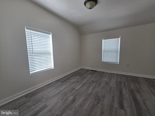 Building Photo - 34 South Main Street