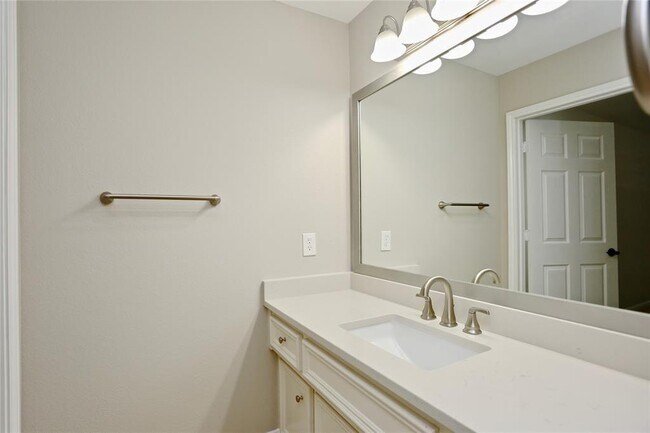 Building Photo - 26634 Godfrey Cove Ct
