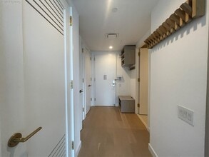 Building Photo - 23-15 44th Dr