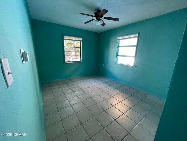 Building Photo - 113 Fox Pl