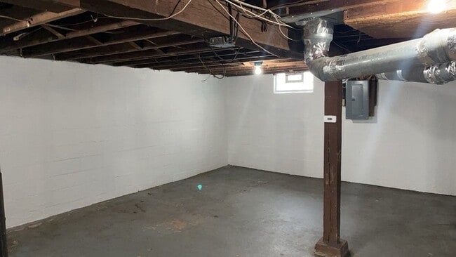 Building Photo - 514 Ethel Ave