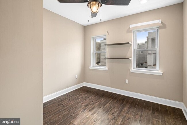 Building Photo - 2050 Mountain St