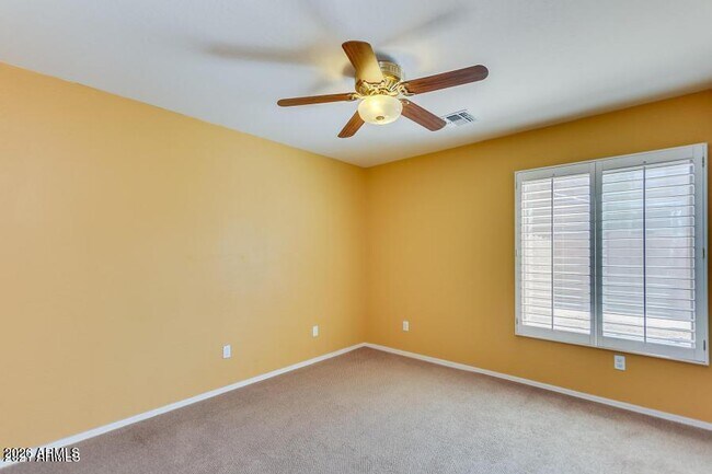 Building Photo - 1705 E Coconino Dr