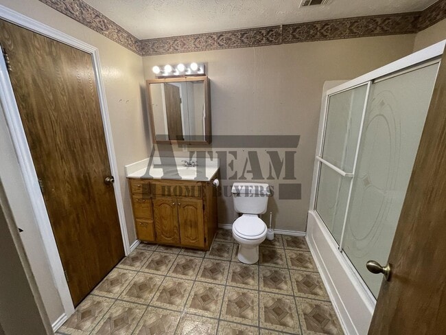 Building Photo - Cute 3 Bed 2 Bath for rent!