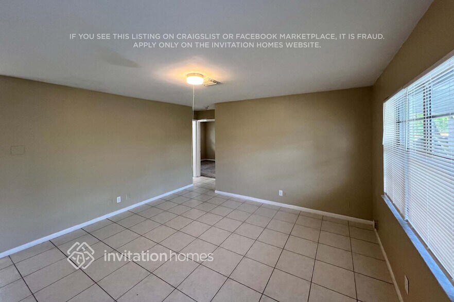 Building Photo - 625 Riverside Dr