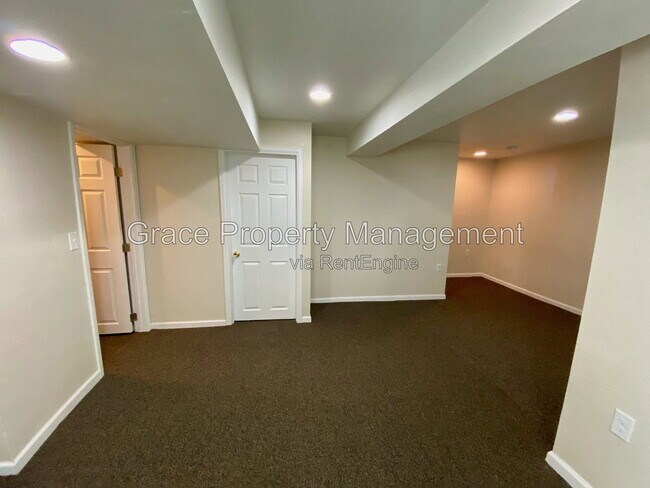 Building Photo - 22447 E Dorado Pl