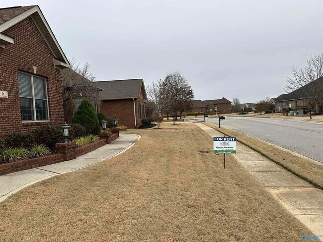 Building Photo - 6 Walnut Cove Blvd SW