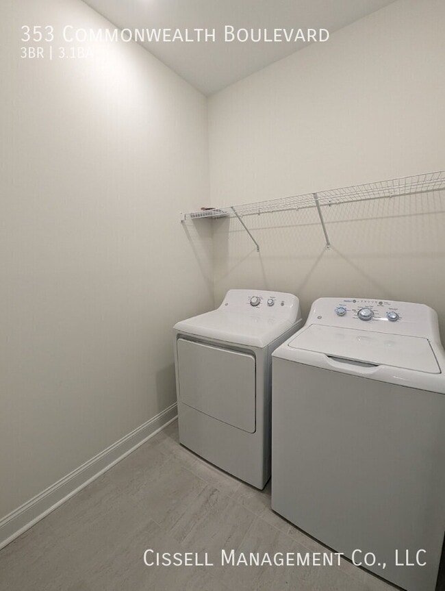 Building Photo - 353 Commonwealth Blvd