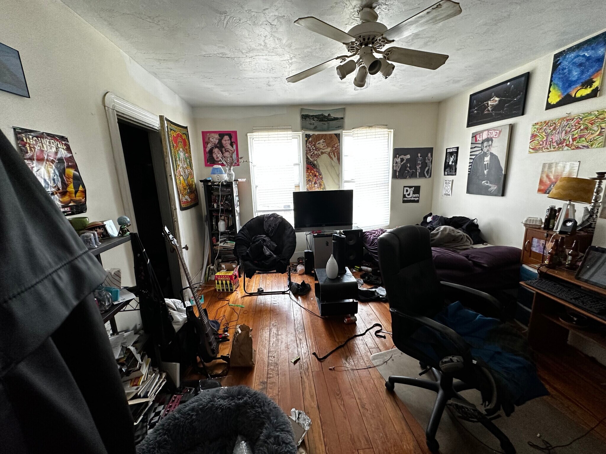 Building Photo - 40 Hooker St