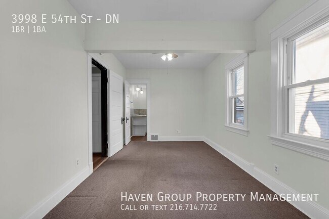 Building Photo - 3998 E 54th St