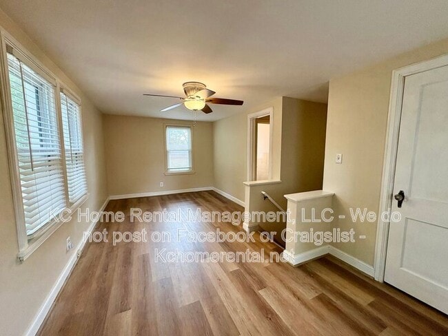 Building Photo - 7839 Robinson St