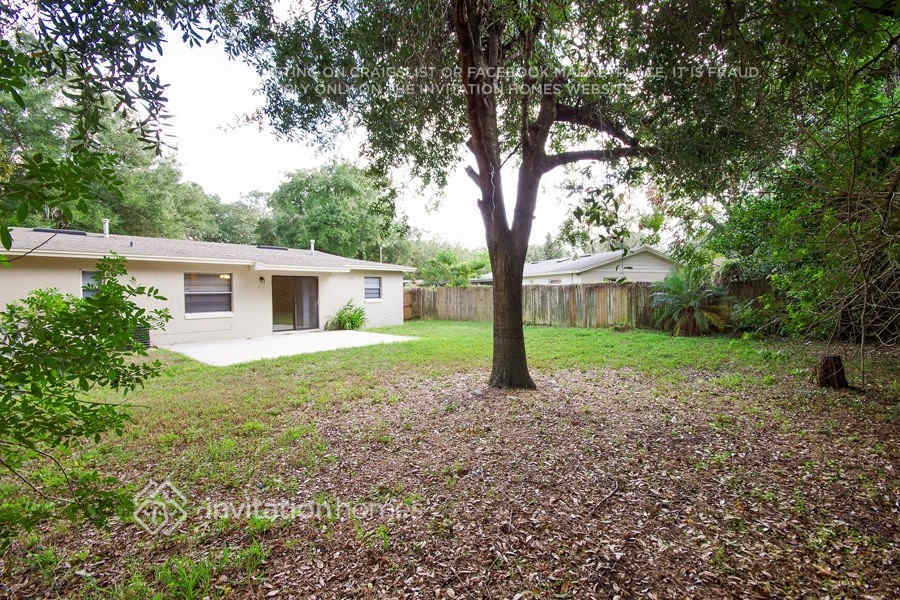 Building Photo - 816 Walnut Pl