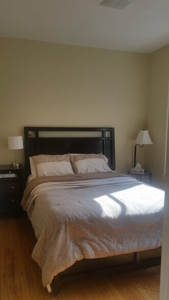 Building Photo - 1033 Westcott St