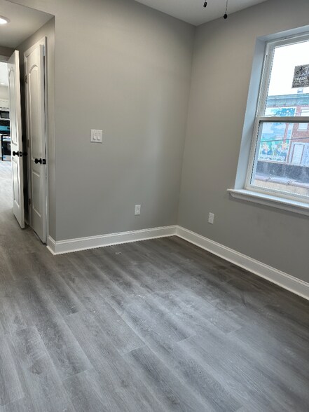 Building Photo - 3034 N 22nd St