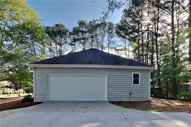 Building Photo - 2922 Melton Ct SW