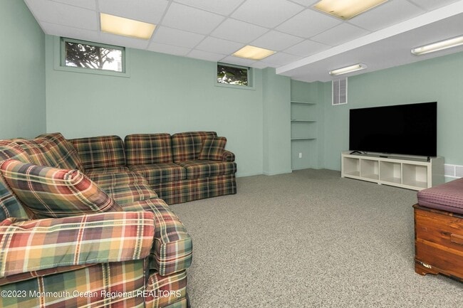 Building Photo - 203 Washington Blvd