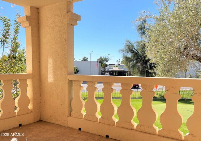 Building Photo - 7910 E Camelback Rd
