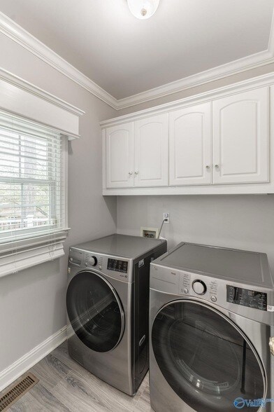 Building Photo - 481 Brenda Dr