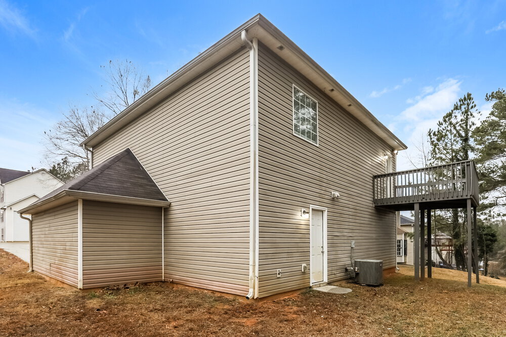 Building Photo - 7430 Royale Ln