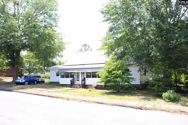 Building Photo - 116 Timmerman St