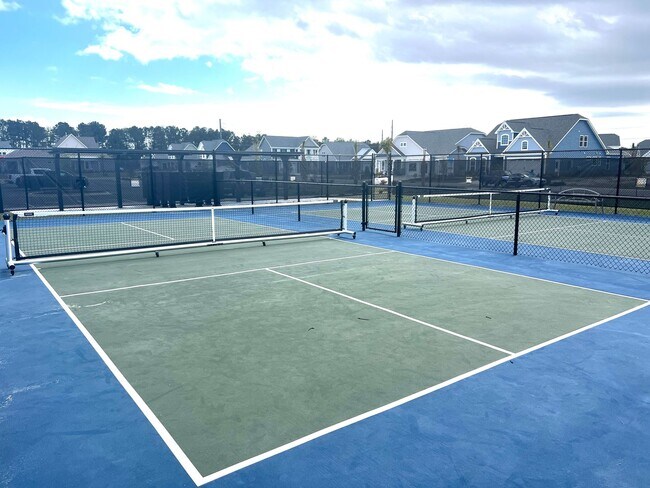 Building Photo - New Home Now Available in Traditions in Carolina Forest! Pet Friendly! Community Pool! Large Loft!