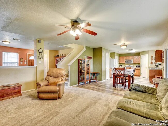 Building Photo - Move-In Ready Home with Fresh Updates & Spacious Layout in Converse