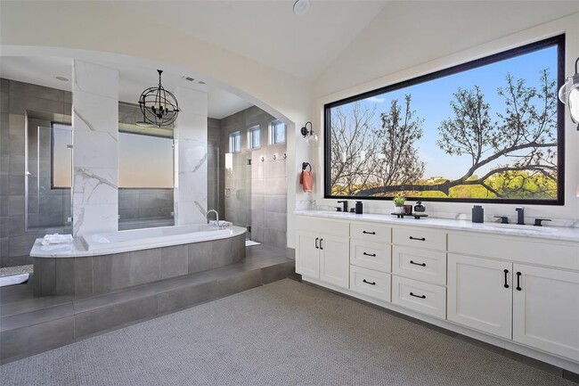 Building Photo - 29 Pascal Ln