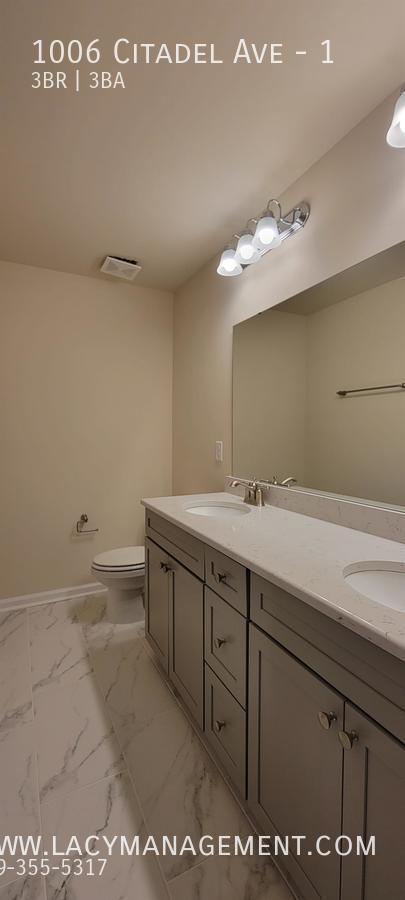 Building Photo - 1006 Citadel Ave