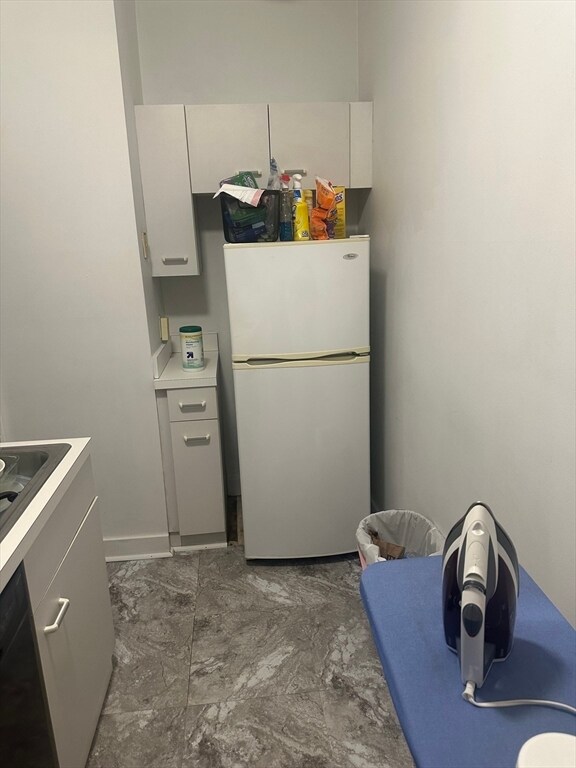 Building Photo - 9 Colborne Rd