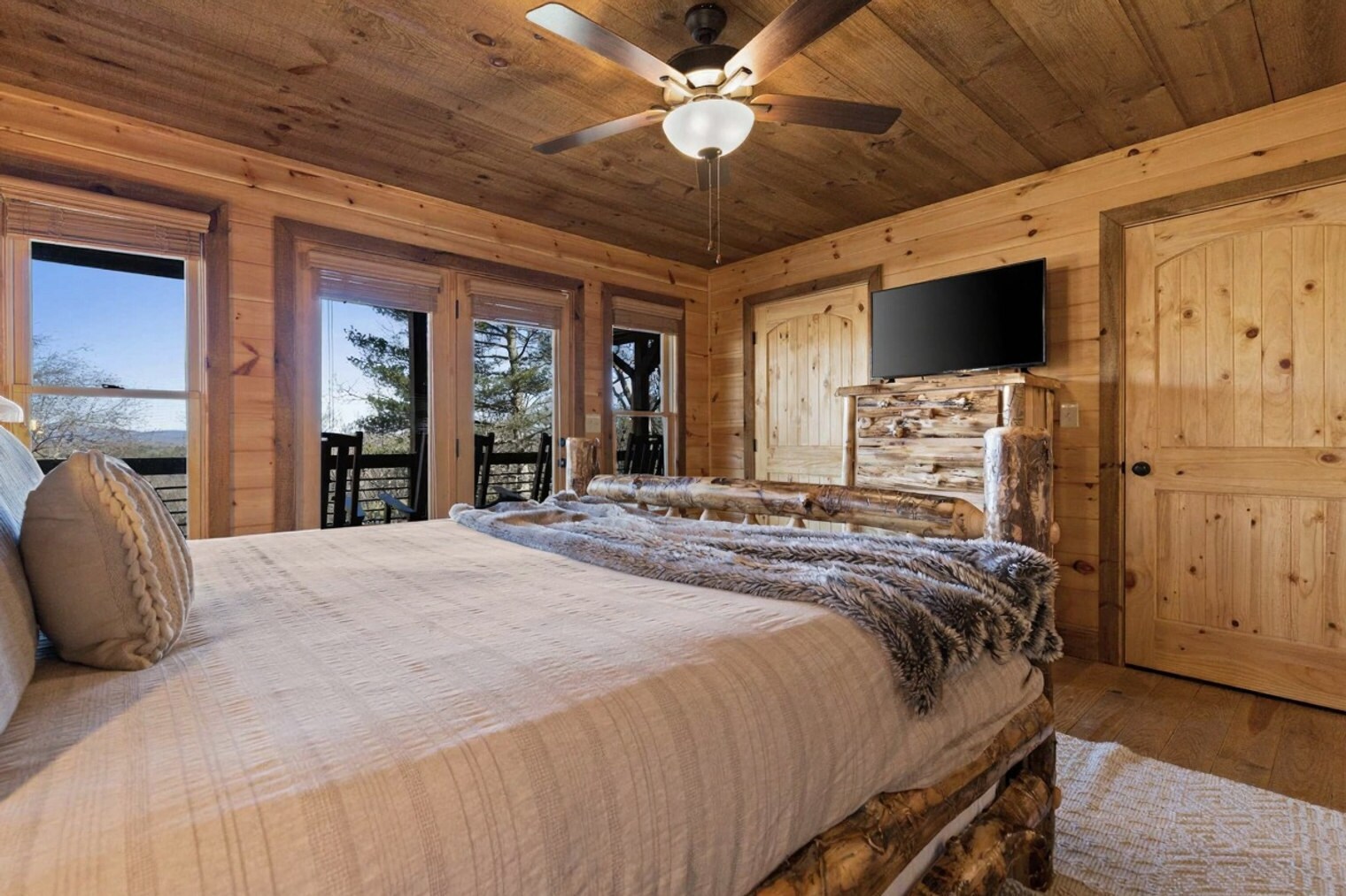 Building Photo - 135 Black Gum Ln