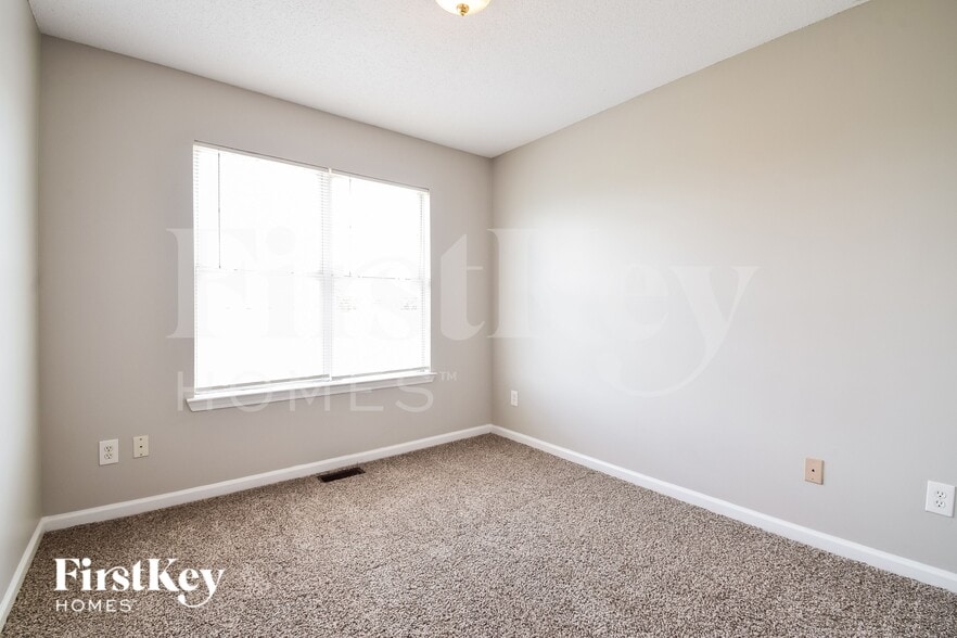 Building Photo - 2451 Brianna Dr